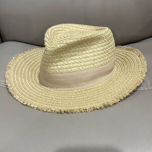 Eric Javits Straw Fedora Hat in Natural and Beige